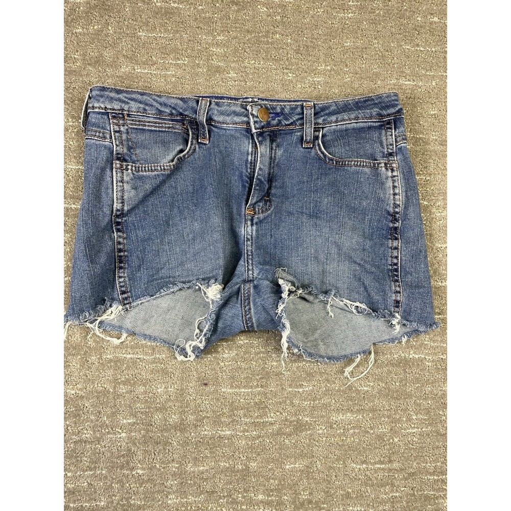 Women’s Mid Rise Wrangler Premium Patch 7 / 8 X  32 Shorts Raw Hem Jean Denim